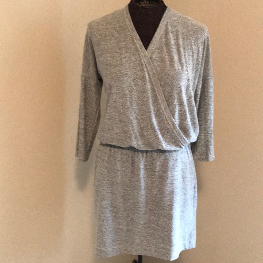 Lou & Grey Signaturesoft Grey Short Dress